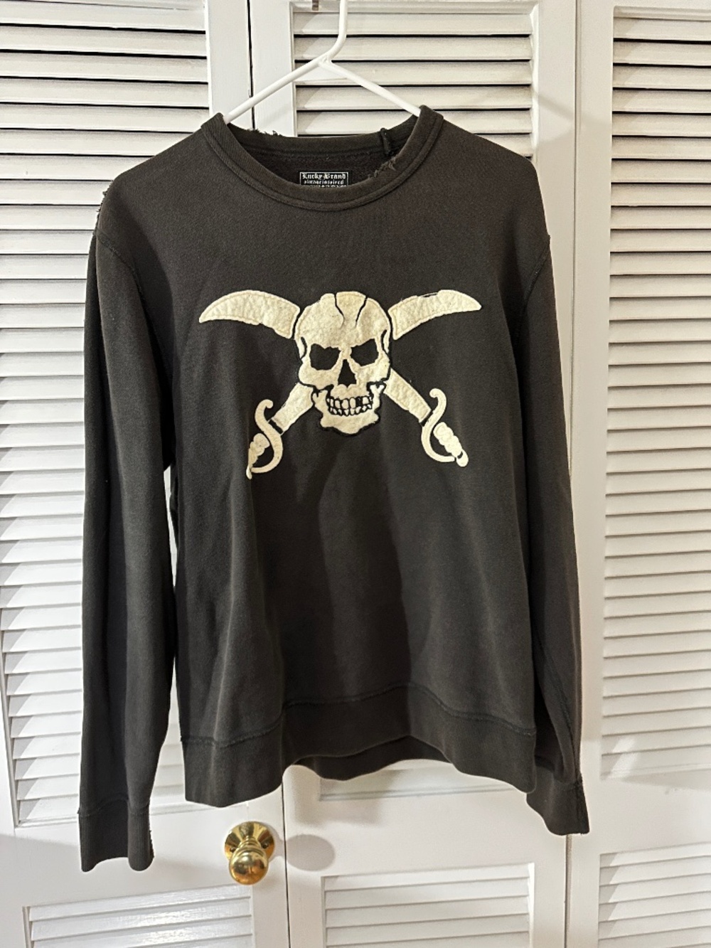 Lucky Brand Cotton Sweatshirt Skull & Crossbones Swords Distressed